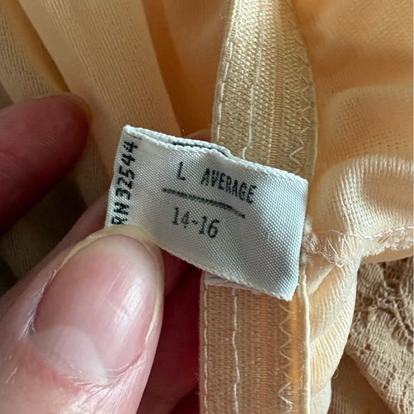 Vintage 1960's Emilio Pucci For Formfit Rogers Ivory Brown Lace Half Slip Large - Picture 7 of 9